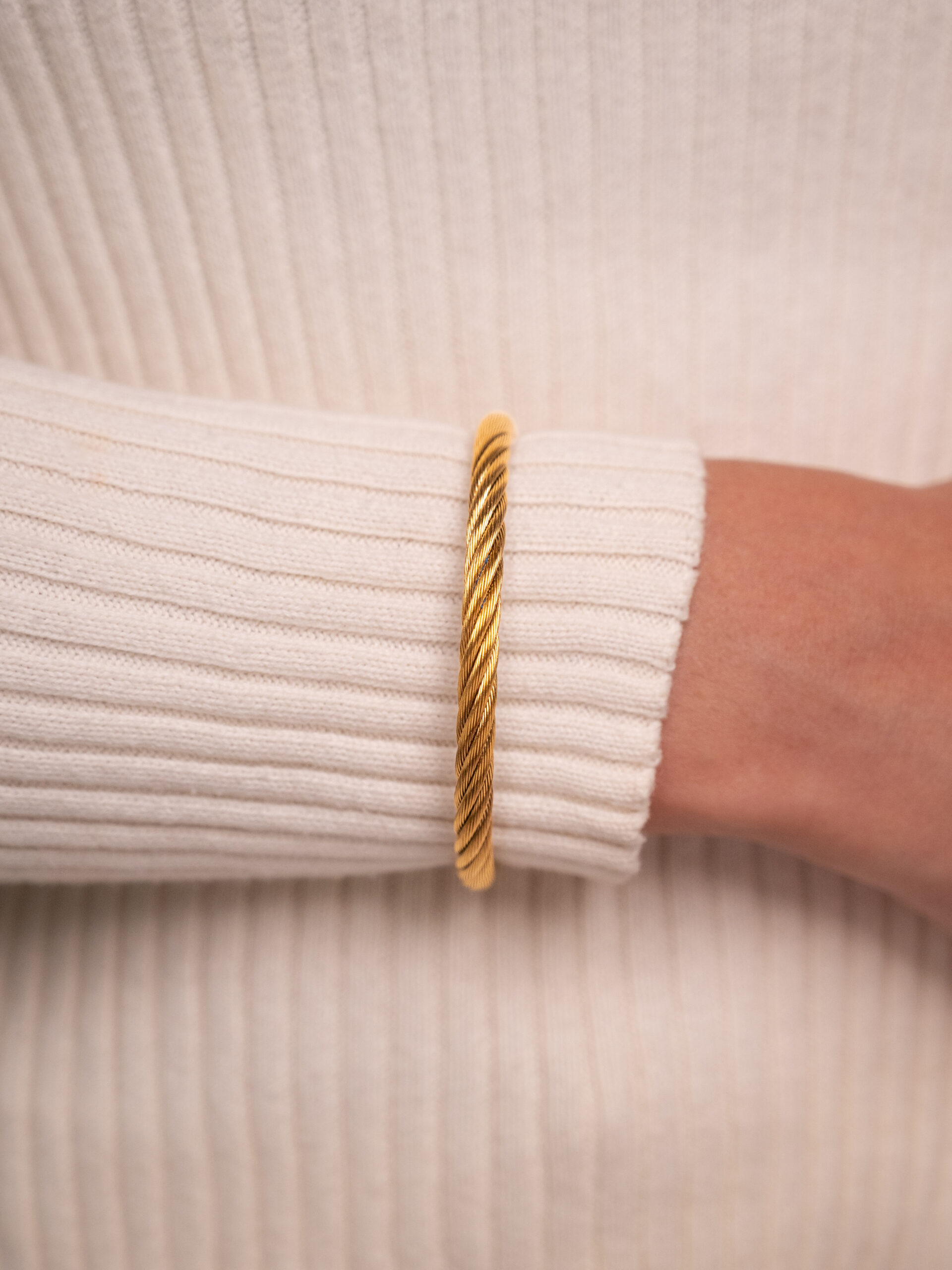 Twisted Gold Cable Bracelet - Image 2