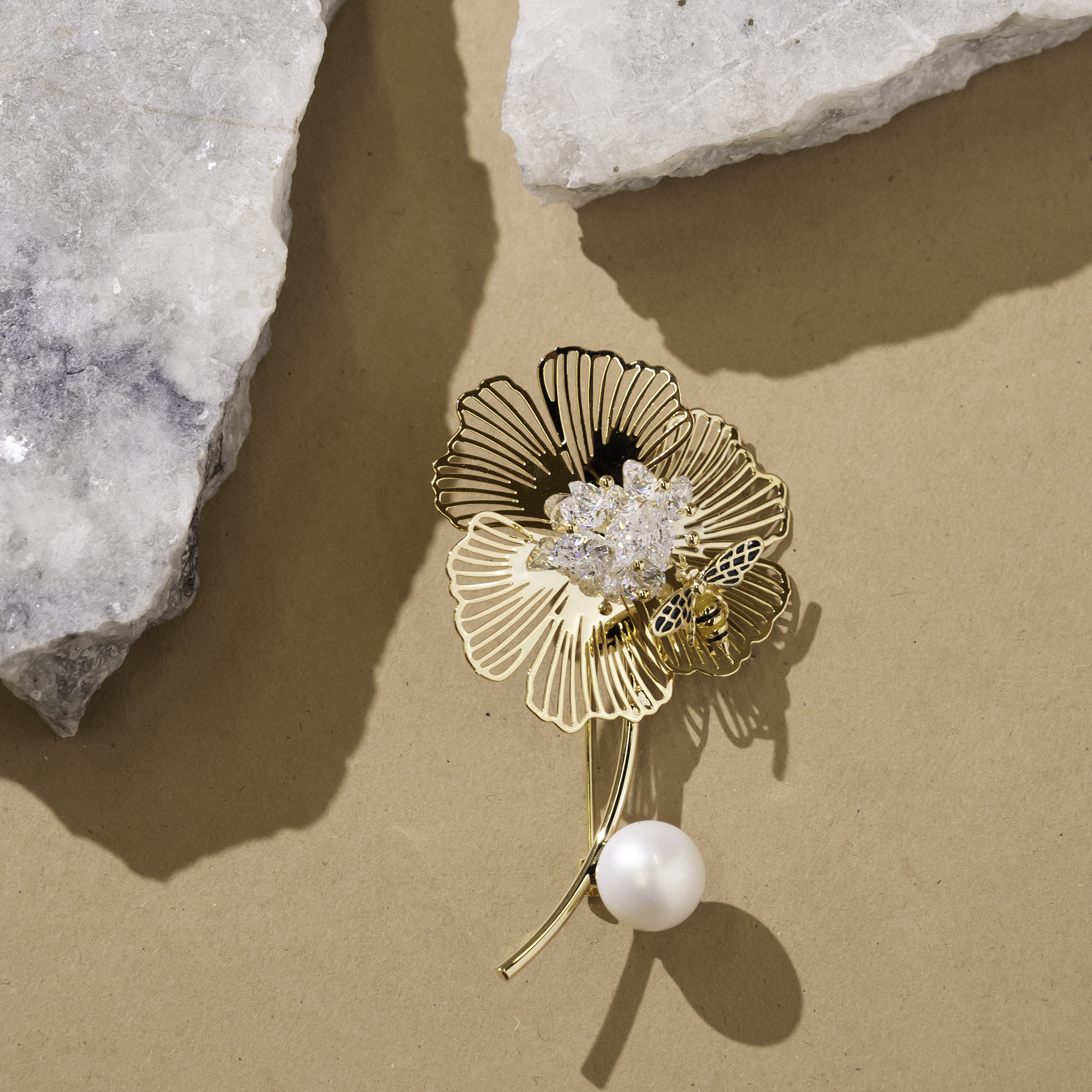 Bee Brooch with Pearl