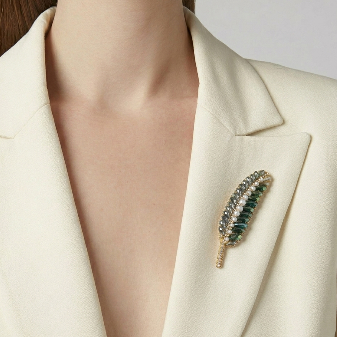 Crystal & Pearl Leaf Brooch