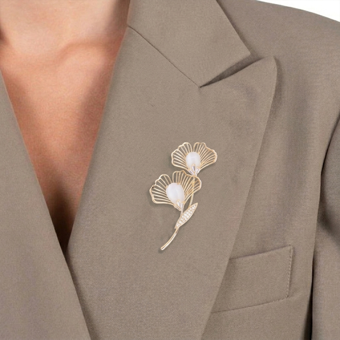 Twin Bloom Brooch - Image 3