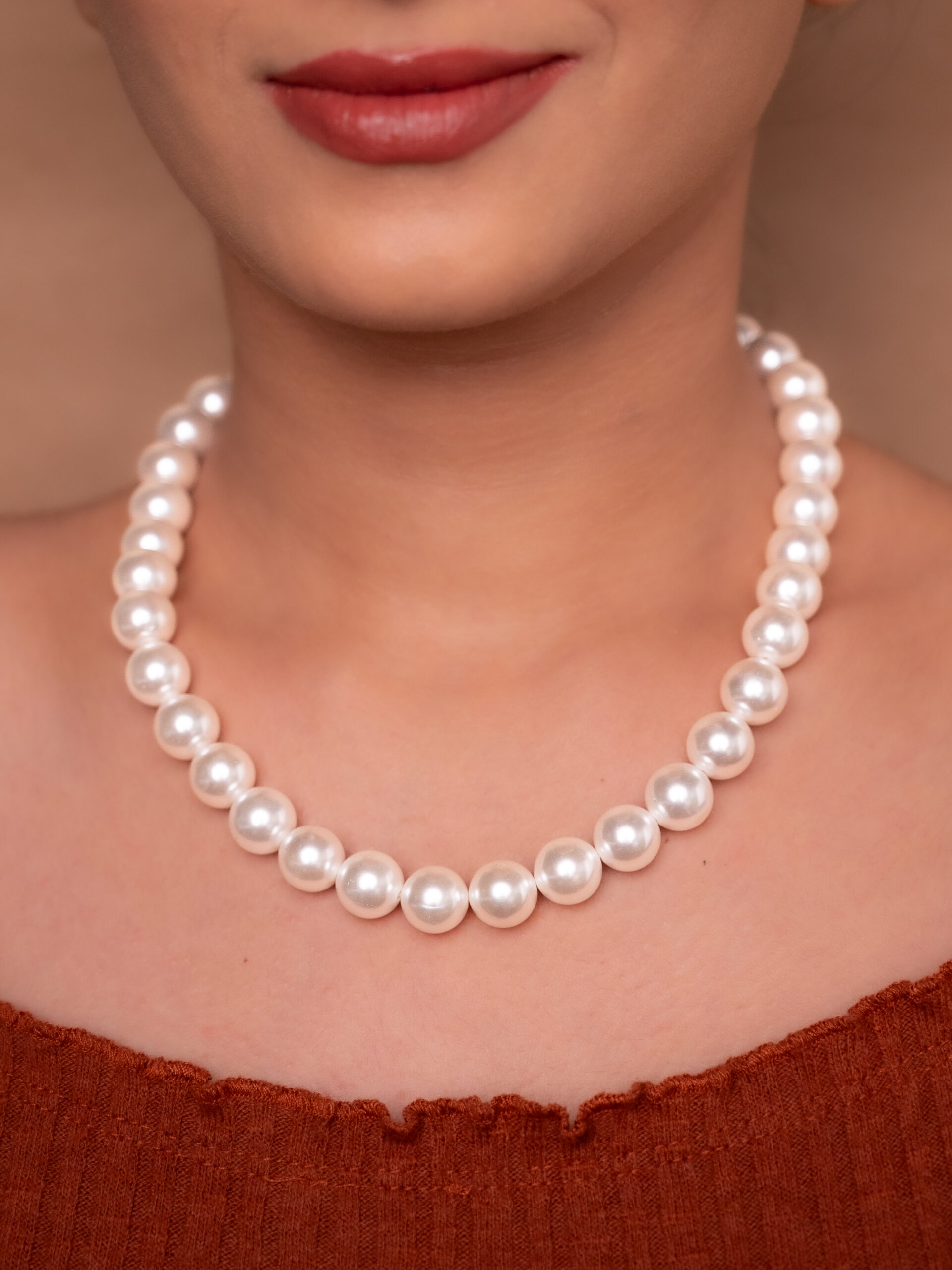 Classic Shell Pearl String Necklace